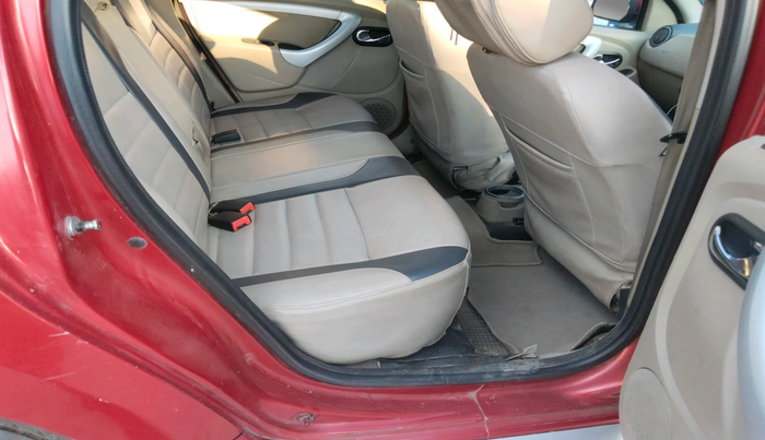 2014 Nissan Terrano XL D PLUS, Diesel, Manual, 2,22,661 km, interior