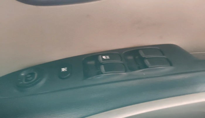 2012 Hyundai i10 SPORTZ 1.2, Petrol, Manual, 1,38,248 km, interior