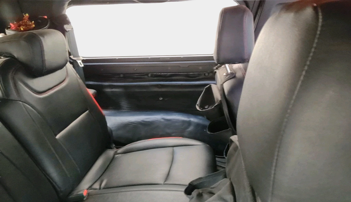 2023 Mahindra Thar LX D AT 4WD HT, Diesel, Automatic, 91,803 km, interior