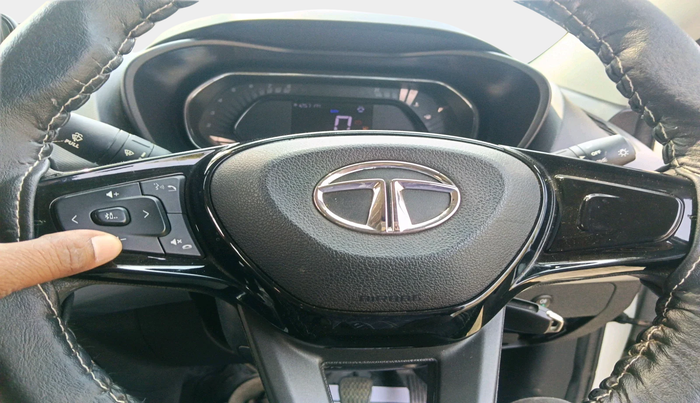 2023 Tata NEXON XM PLUS SUNROOF PETROL, Petrol, Manual, 24,322 km, interior