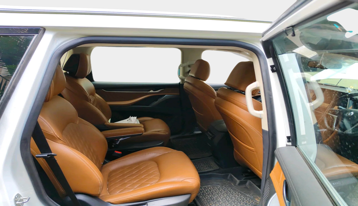 2022 MG GLOSTER SAVVY 6 STR 2.0 TWIN TURBO 4WD, Diesel, Automatic, 37,267 km, interior