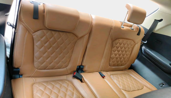 2022 MG GLOSTER SAVVY 6 STR 2.0 TWIN TURBO 4WD, Diesel, Automatic, 37,267 km, interior