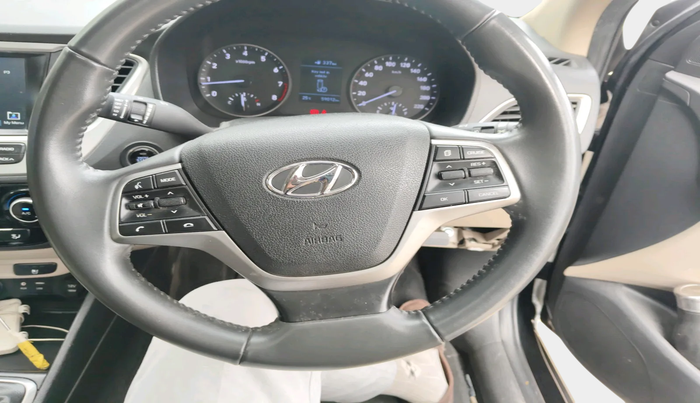 2018 Hyundai Verna 1.6 VTVT SX O, Petrol, Manual, 59,012 km, interior