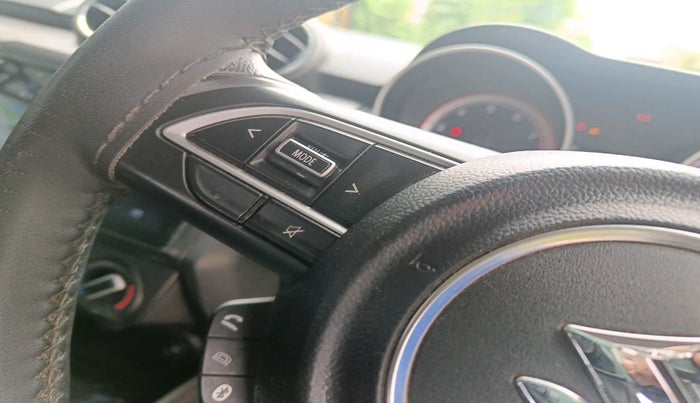 2022 Maruti Swift VXI, Petrol, Manual, 35,296 km, interior