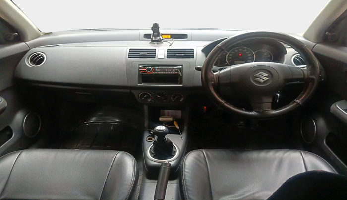 2010 Maruti Swift VXI, Petrol, Manual, 1,20,868 km, interior