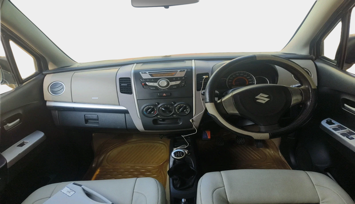 2013 Maruti Wagon R 1.0 VXI, Petrol, Manual, 1,16,495 km, interior