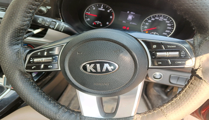 2020 KIA SELTOS HTK PLUS 1.5 DIESEL, Diesel, Manual, 1,24,000 km, interior