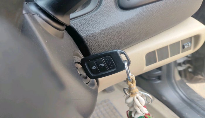 2022 Honda Amaze 1.2L I-VTEC S, Petrol, Manual, 53,659 km, interior