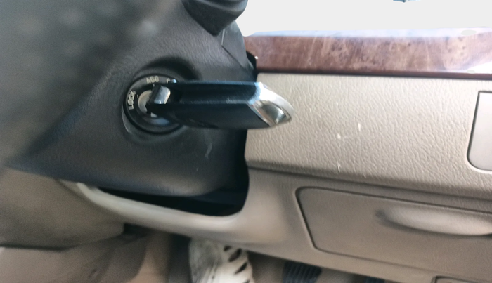 2010 Chevrolet Optra Magnum LT 2.0 TCDI, Diesel, Manual, 1,26,104 km, interior