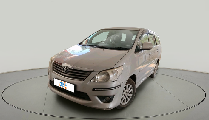 2013 Toyota Innova 2.5 VX 7 STR, Diesel, Manual, 1,75,381 km, exterior