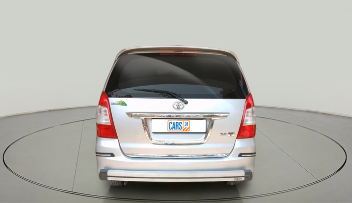 2013 Toyota Innova 2.5 VX 7 STR, Diesel, Manual, 1,75,381 km, exterior