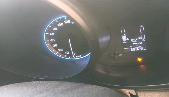 2020 Hyundai VENUE S 1.2, Petrol, Manual, 35,826 km, interior