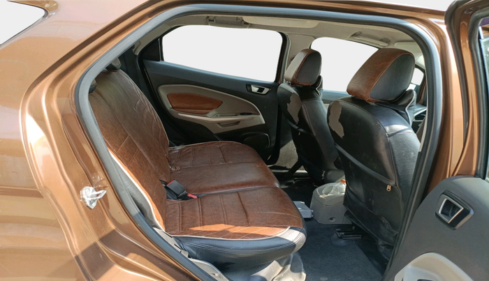 2016 Ford Ecosport TITANIUM 1.5L DIESEL, Diesel, Manual, 1,24,503 km, interior