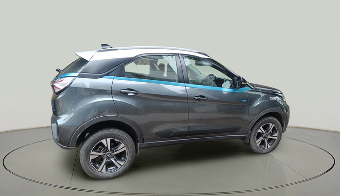 2022 Tata NEXON EV XZ PLUS, Electric, Automatic, 33,152 km, exterior