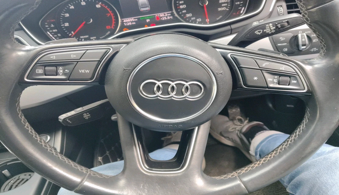 2021 Audi A4 40 TFSI  PREMIUM PLUS, Petrol, Automatic, 49,895 km, interior