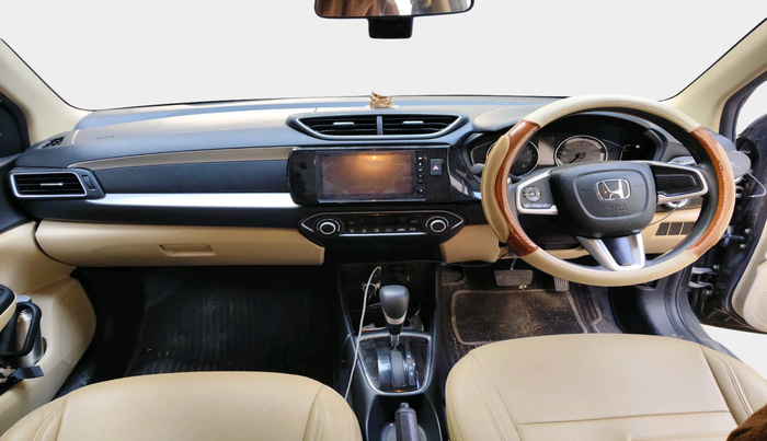 2022 Honda Amaze 1.2L I-VTEC VX CVT, Petrol, Automatic, 17,797 km, interior