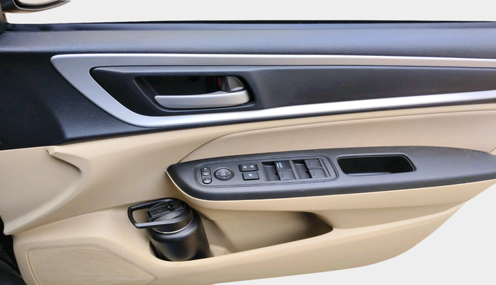 2022 Honda Amaze 1.2L I-VTEC VX CVT, Petrol, Automatic, 17,797 km, interior