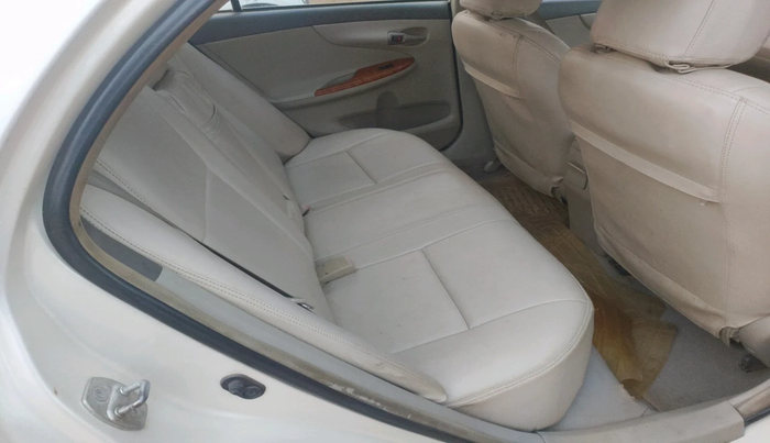 2011 Toyota Corolla Altis G DIESEL, Diesel, Manual, 2,84,313 km, interior