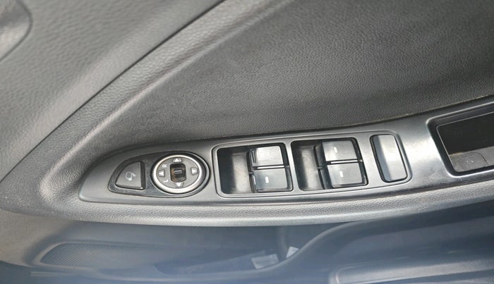 2017 Hyundai Elite i20 ASTA 1.2 DUAL TONE, Petrol, Manual, 94,551 km, interior