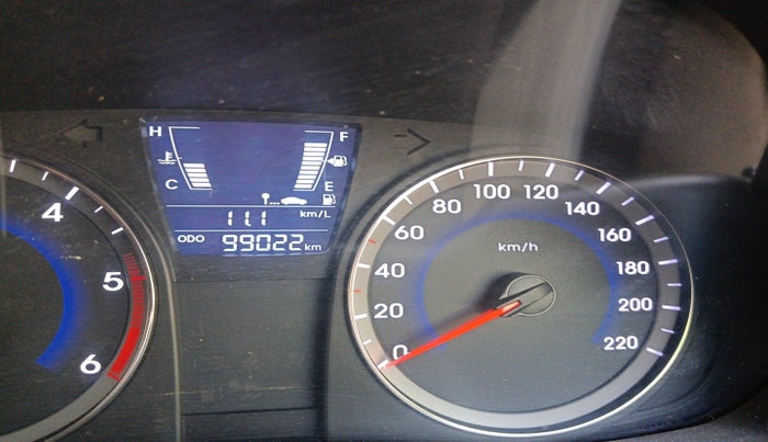2014 Hyundai Verna FLUIDIC 1.6 CRDI SX, Diesel, Manual, 99,022 km, interior