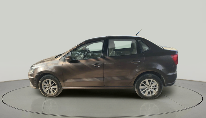 2017 Volkswagen Ameo HIGHLINE1.5L, Diesel, Manual, 1,19,635 km, exterior