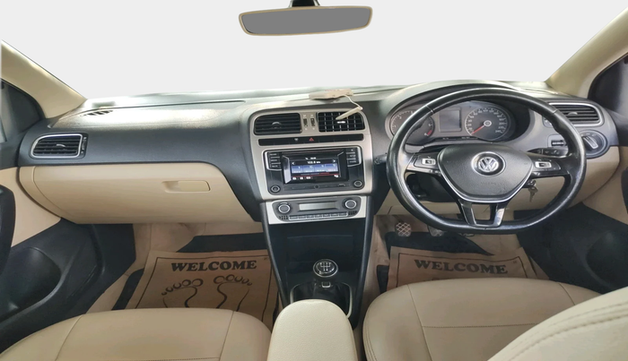 2017 Volkswagen Ameo HIGHLINE1.5L, Diesel, Manual, 1,19,635 km, interior