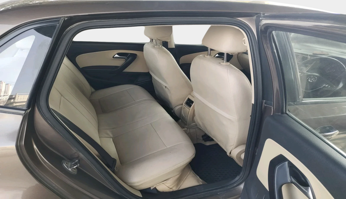 2017 Volkswagen Ameo HIGHLINE1.5L, Diesel, Manual, 1,19,635 km, interior