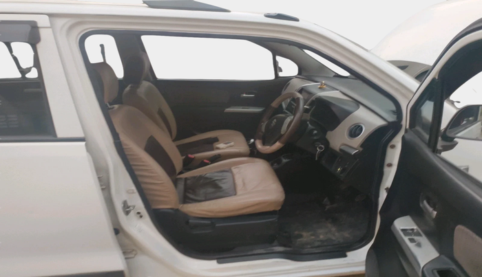 2015 Maruti Wagon R 1.0 LXI CNG, Petrol, Manual, 84,178 km, interior