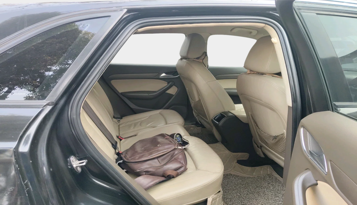 2014 Audi Q3 2.0 TDI QUATTRO, Diesel, Automatic, 1,04,044 km, interior