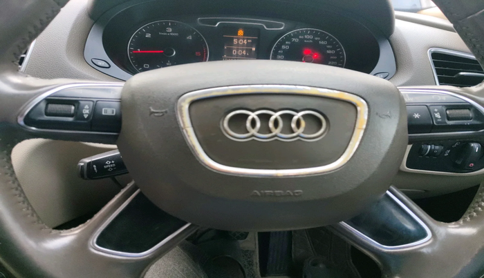 2014 Audi Q3 2.0 TDI QUATTRO, Diesel, Automatic, 1,04,044 km, interior