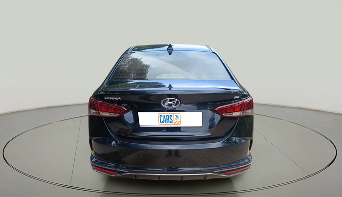 2022 Hyundai Verna SX (O)1.5 VTVT, Petrol, Manual, 56,010 km, exterior