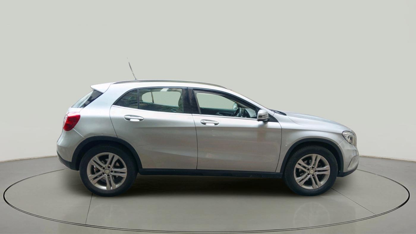 2015 Mercedes Benz GLA Class 200 CDI SPORT, Diesel, Automatic, 1,08,133 km, exterior