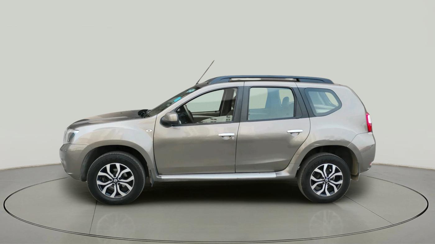 2016 Nissan Terrano XL (P), Petrol, Manual, 58,646 km, exterior