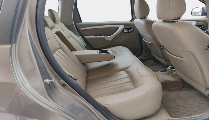 2016 Nissan Terrano XL (P), Petrol, Manual, 58,646 km, interior