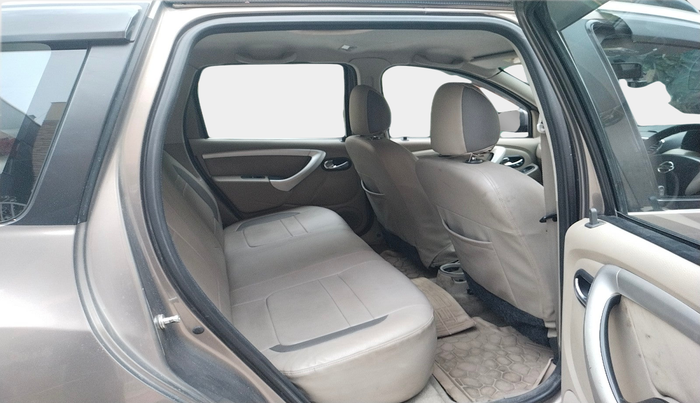 2014 Nissan Terrano XL D PLUS, Diesel, Manual, 71,242 km, interior