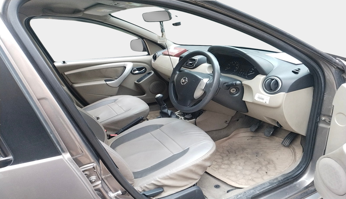 2014 Nissan Terrano XL D PLUS, Diesel, Manual, 71,242 km, interior