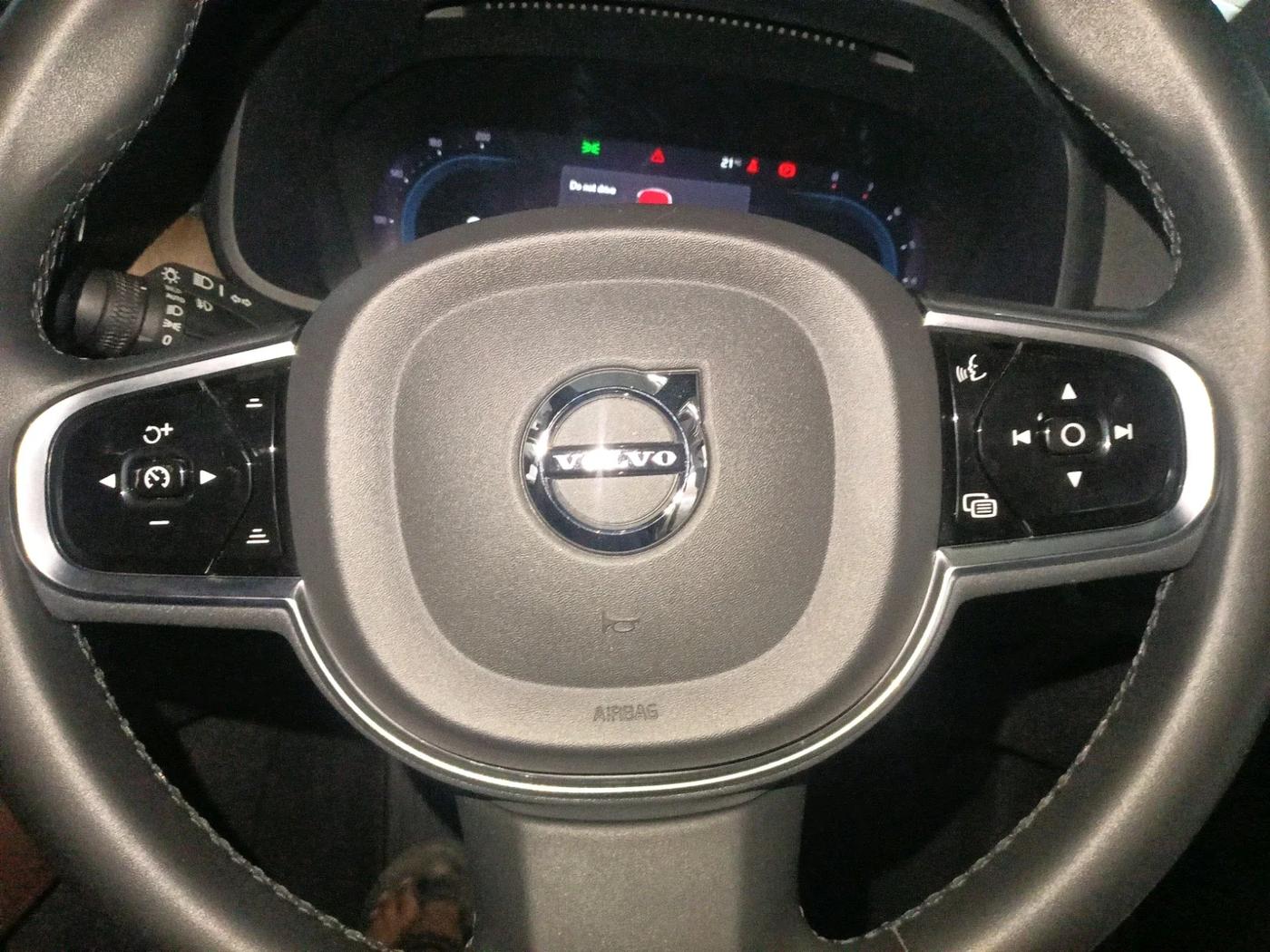 2022 Volvo S90 B5 Ultimate, Petrol, Automatic, 9,962 km, interior