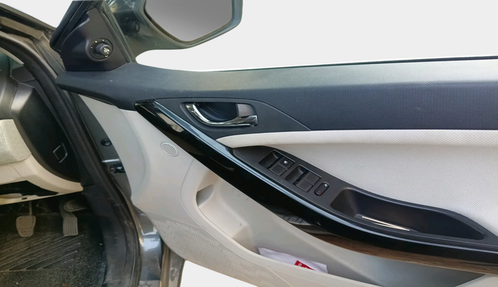 2021 Tata NEXON XZ PLUS (O) PETROL, Petrol, Manual, 32,572 km, interior