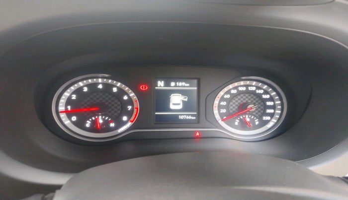 2024 Hyundai GRAND I10 NIOS MAGNA CORPORATE EDITION AMT 1.2 KAPPA VTVT, Petrol, Automatic, 10,766 km, interior