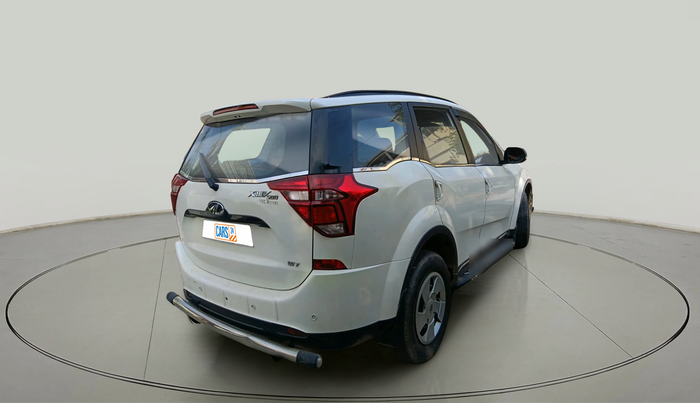 2020 Mahindra XUV500 W7, Diesel, Manual, 1,15,088 km, exterior