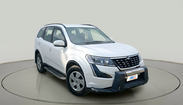 2020 Mahindra XUV500 W7, Diesel, Manual, 1,15,088 km, exterior