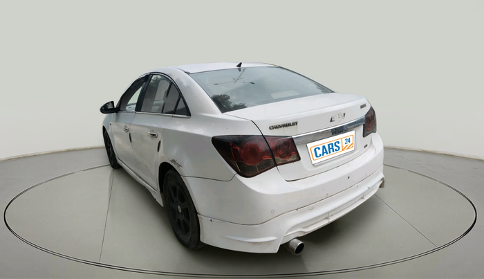 2010 Chevrolet Cruze LTZ, Diesel, Manual, 1,04,000 km, exterior