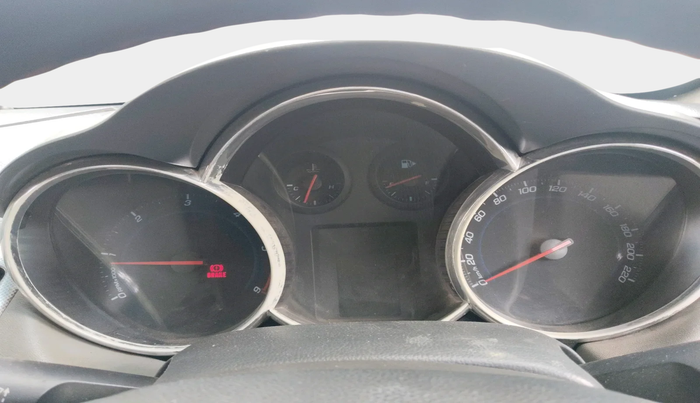 2010 Chevrolet Cruze LTZ, Diesel, Manual, 1,04,000 km, interior