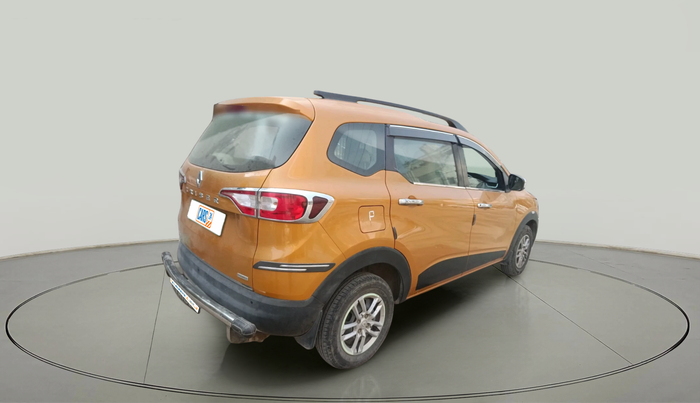 2020 Renault TRIBER RXT, Petrol, Manual, 31,727 km, exterior