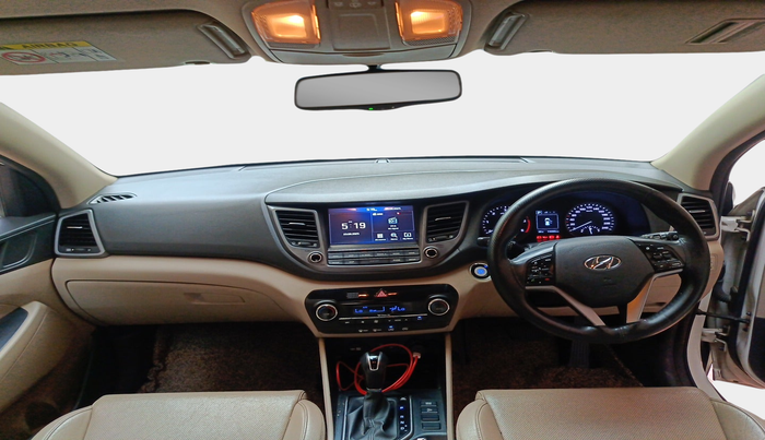 2018 Hyundai Tucson 2WD AT GL DIESEL
, Diesel, Automatic, 1,16,007 km, interior