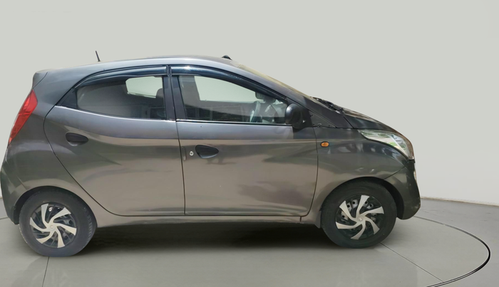 2017 Hyundai Eon MAGNA + AIRBAG, Petrol, Manual, 46,433 km, exterior