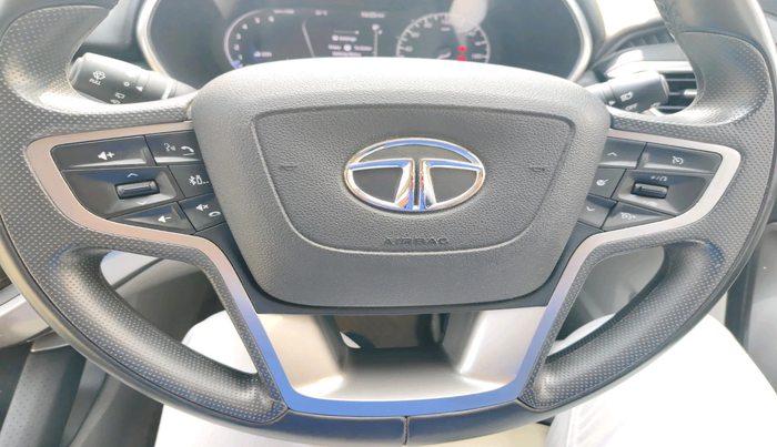 2021 Tata Safari XZ PLUS, Diesel, Manual, 51,005 km, interior