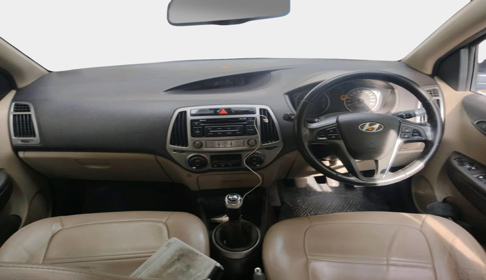 2013 Hyundai i20 SPORTZ 1.4 CRDI, Diesel, Manual, 1,30,655 km, interior
