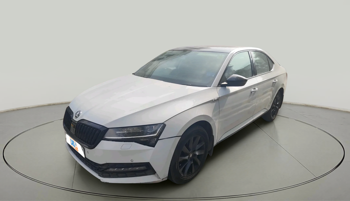 2021 Skoda Superb SPORTLINE AT, Petrol, Automatic, 1,15,573 km, exterior