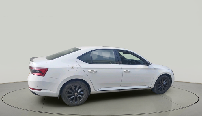 2021 Skoda Superb SPORTLINE AT, Petrol, Automatic, 1,15,573 km, exterior